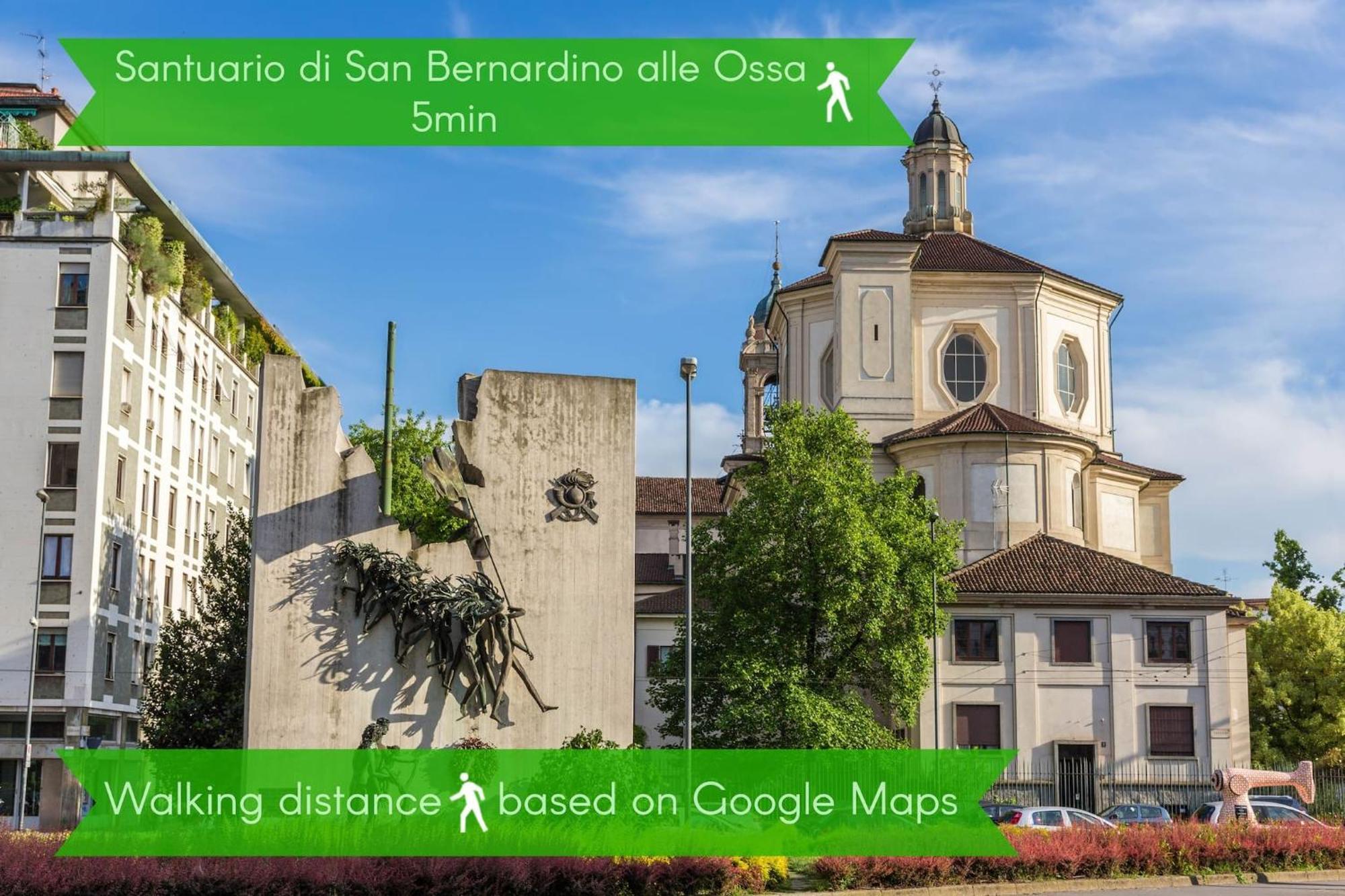 San Babila Central Tower With Panoramic Terrace Overlooking Duomo By Rentopolis Milan Bagian luar foto
